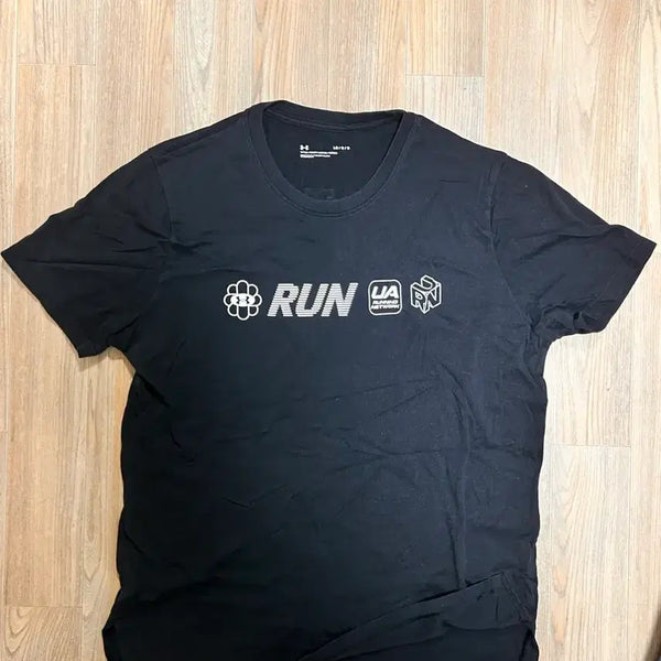 [BUNJANG] Under Armour RUN Short Sleeve T-Shirt Black L / 언더아머 RUN 반팔 티셔츠 블랙 L