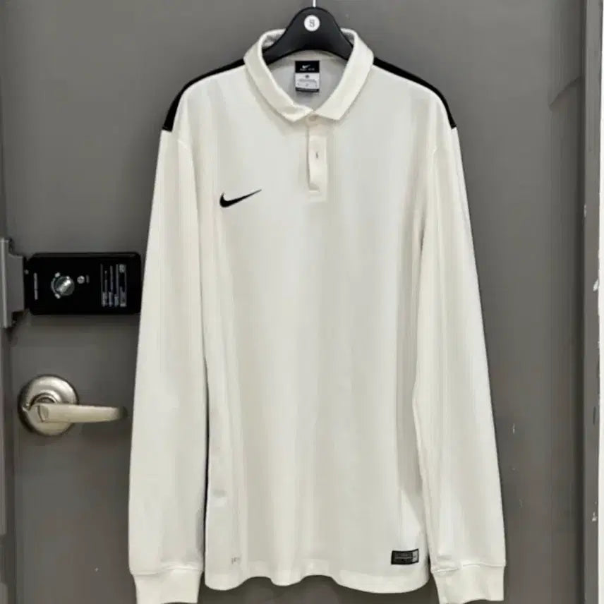 [BUNJANG] Nike Dri-FIT Long Sleeve Polo Shirt - White, Size M / 나이키 드라이핏 긴팔 카라티 M