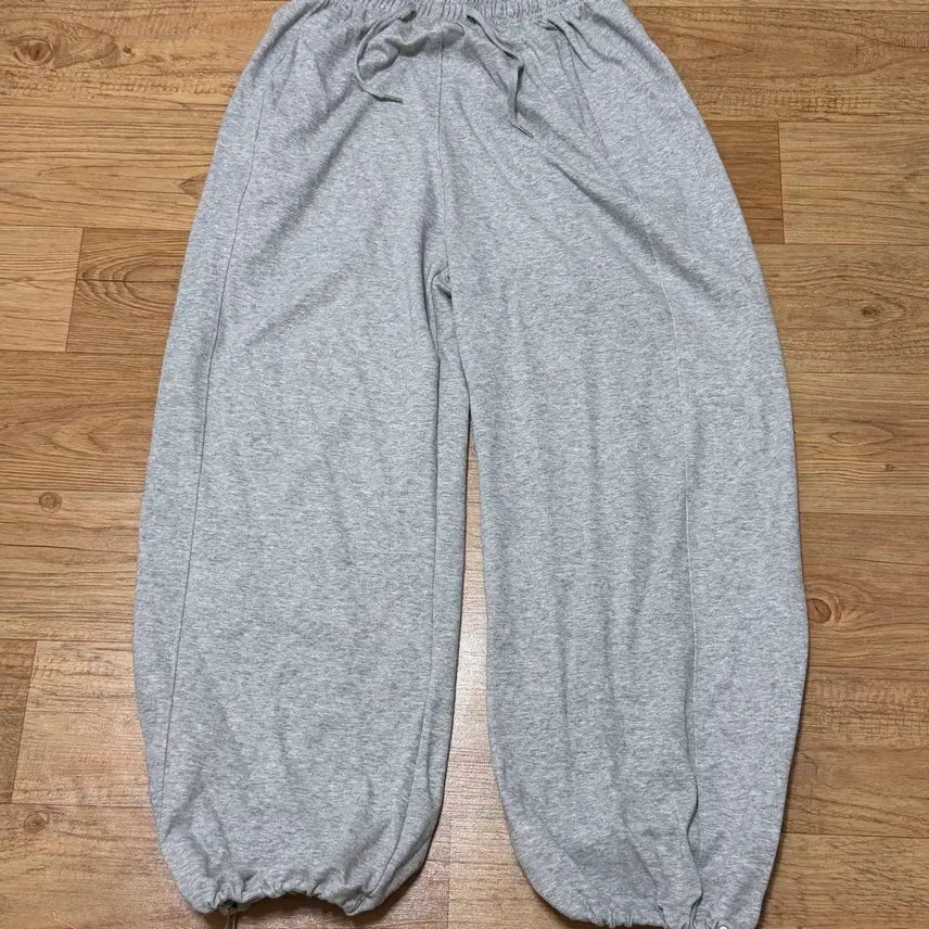 [BUNJANG] Black Up Air Sweat Wide Two-Way Banding Pants Grey L / 블랙업 에어스웨트 와이드 투웨이 밴딩팬츠 그레이 L