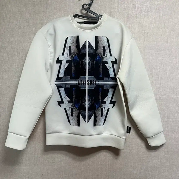 [BUNJANG] ADVISORY Neoprene Graphic Sweatshirt (M) / ADVISORY 맨투맨 화이트(M)