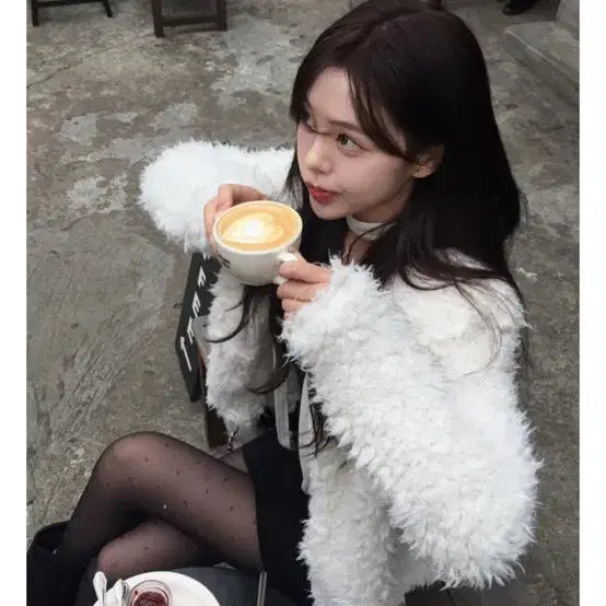 [BUNJANG] Dear Celine Fuzzy Cardigan / 에이블리 디어셀린 뽀글이가디건
