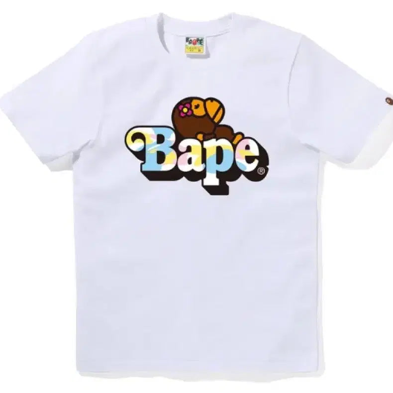 [BUNJANG] BAPE Women's New Multi Camo Baby Milo on BAPE Tee / 베이프 정품 여성용 뉴 멀티 카모 베이비 리사 온 베이프 티