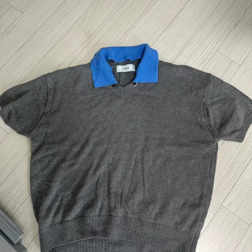 [BUNJANG] Wavyness Short Sleeve Knit (Size 2) / 웨이비니스 반팔니트 2사이즈 팝니다