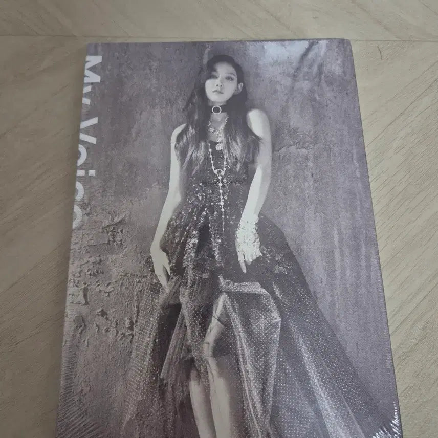 [BUNJANG] Taeyeon Official 1st Album 'My Voice' (Sealed) / [미개봉] 태연 정규1집 My Voice 앨범