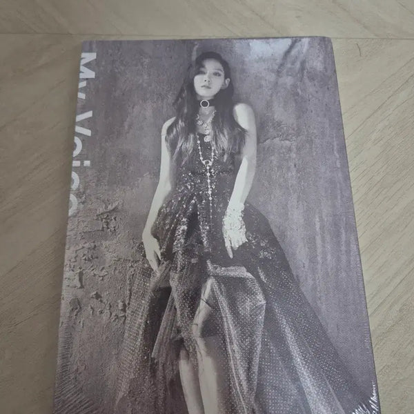 [BUNJANG] Taeyeon Official 1st Album 'My Voice' (Sealed) / [미개봉] 태연 정규1집 My Voice 앨범