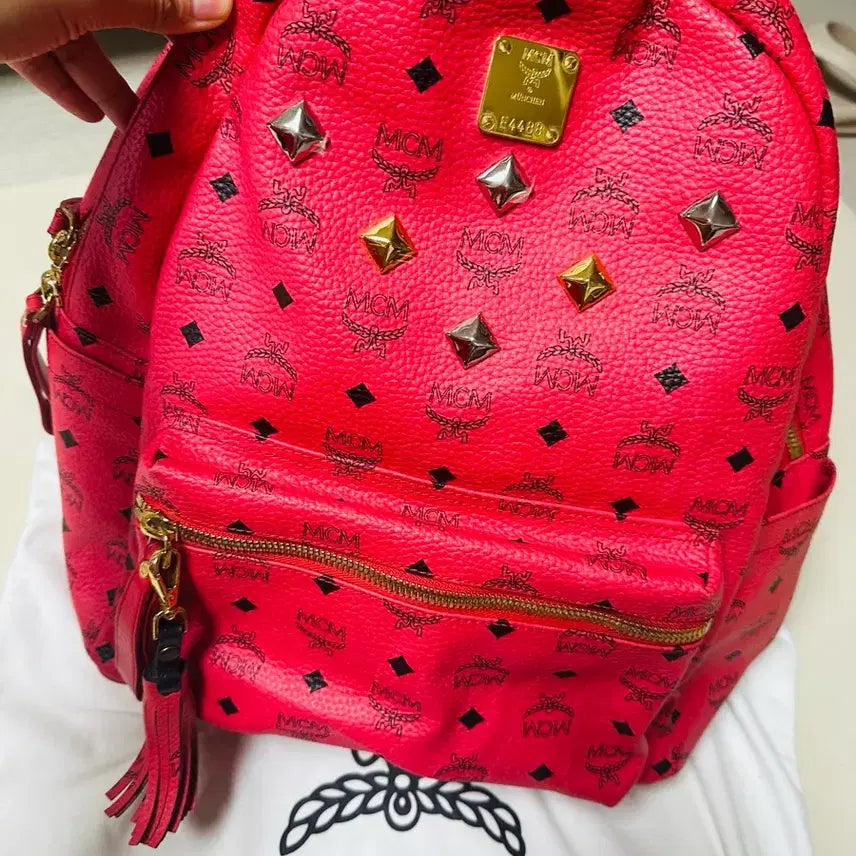 [BUNJANG] MCM Women's Backpack Pink Studded Logo / mcm백팩