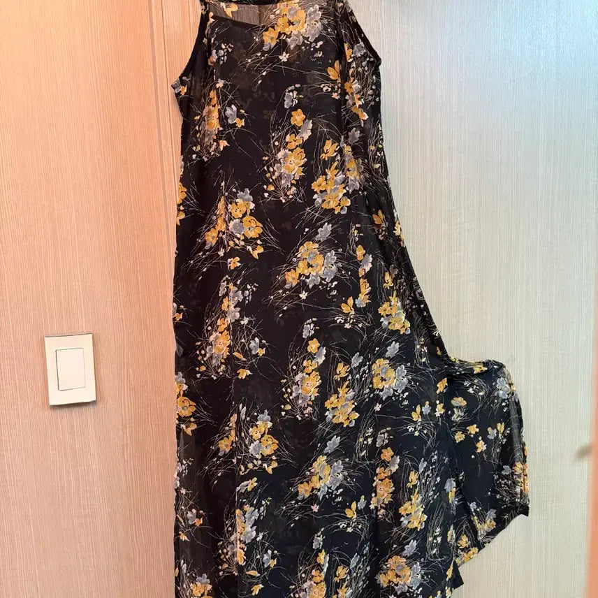[BUNJANG] Floral Print Strap Dress / 꽃무늬 끈 원피스