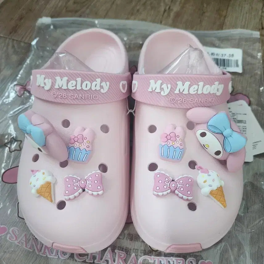 [BUNJANG] Sanrio My Melody Pink Sandals (37-38) / 산리오 마이멜로디 핑크 샌들 37-38