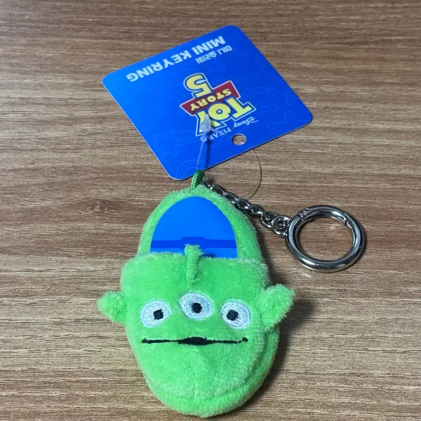 [BUNJANG] Toy Story Alien Mini Slipper Keychain (Unused) / (미사용)토이스토리 미니 슬리퍼 키링 - 알린