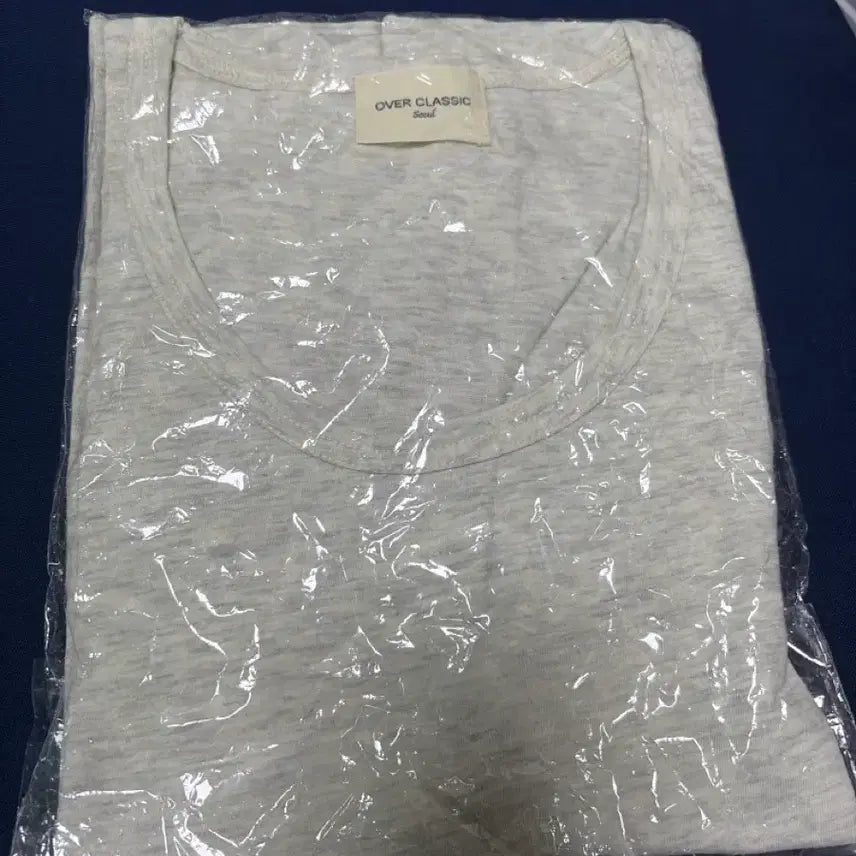 [BUNJANG] She's Cute U-Neck T-Shirt Oatmeal / 쉬이즈큐트 u넥 티셔츠 오트밀