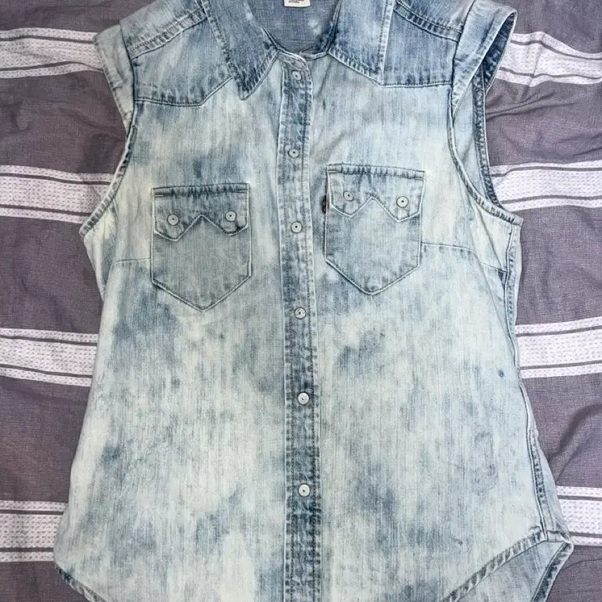 [BUNJANG] Vintage Levi's Denim Vest Sleeveless / 빈티지 리바이스 베스트 청 조끼 슬리브리스