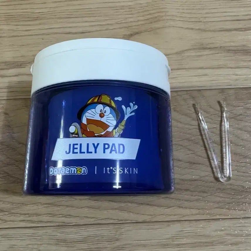 [BUNJANG] It's Skin Licorice Soothing Jelly Pad (Doraemon Edition) - 130 Sheets / 잇츠스킨 감초줄렌 젤리 패드 130매 대용량(도라에몽 에디션)