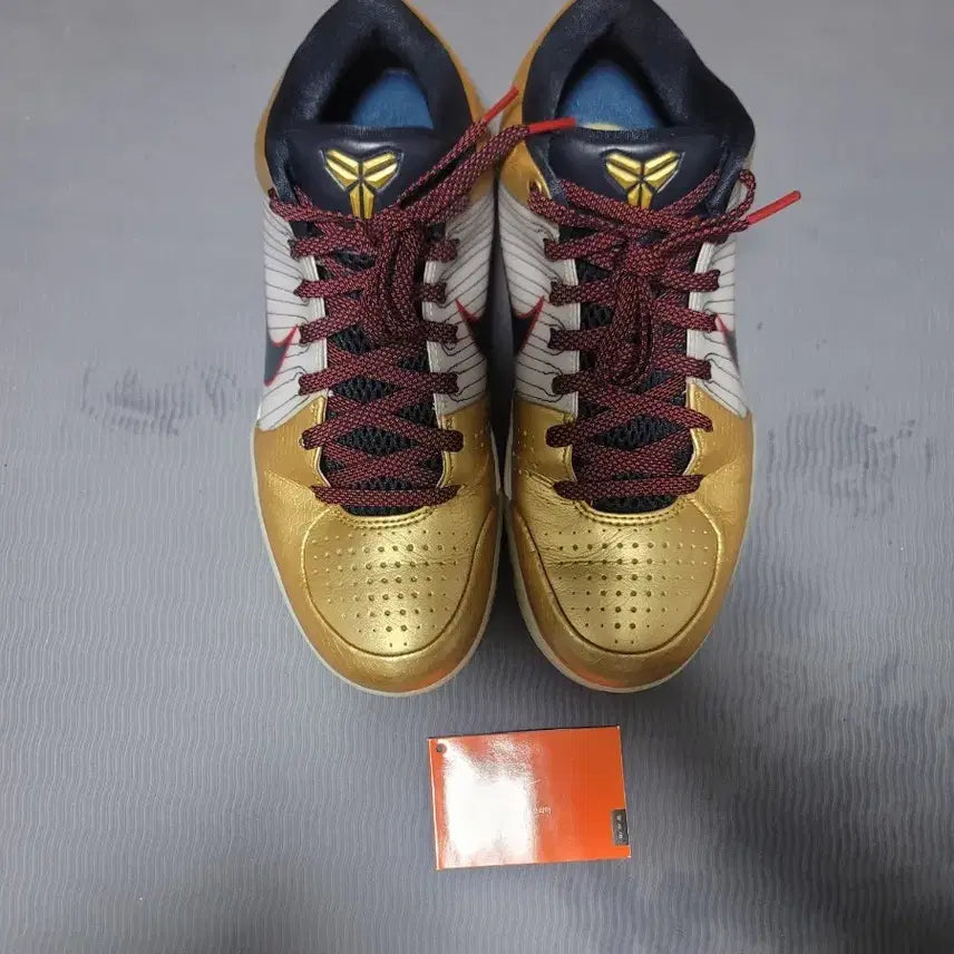 [BUNJANG] Nike Kobe 4 Metallic Gold / [260] 코비4 메탈릭 골드