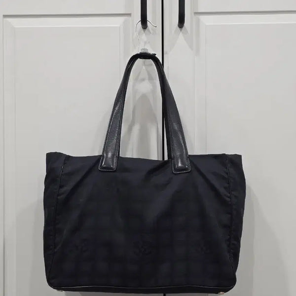 [BUNJANG] Chanel New Travel Line Nylon Tote Shoulder Handbag / 샤넬 뉴 트래블라인 토트백 숄더백 핸드백