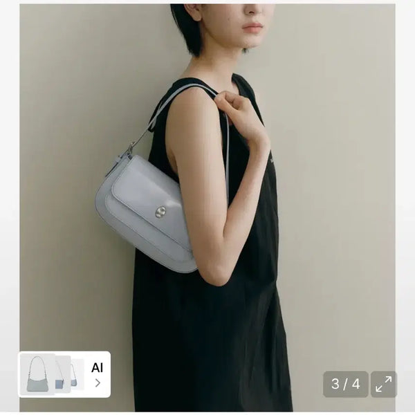 [BUNJANG] Ostkaka Amuse Mini Baguette Sky Blue Shoulder Cross Bag / [7월말까지] 오스트카카 어뮤즈 미니 바게트 스카이블루 숄더 크로스백