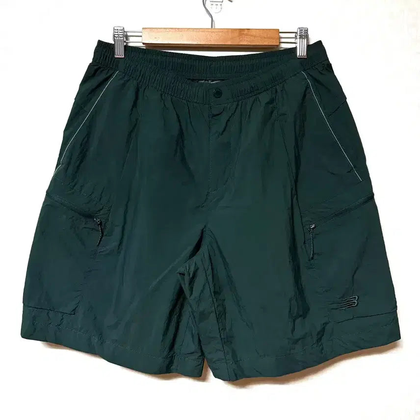 [BUNJANG] New Balance Woven Shorts Dark Green / [L,100]뉴발란스 우븐 반바지 팬츠 다크그린