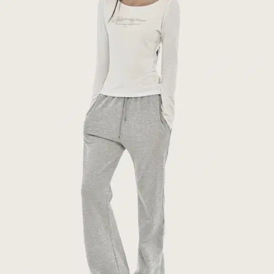 [BUNJANG] KLEEN CLUB Letter Top / 클리시어 크린 클럽 레터 탑 kleen club letter top
