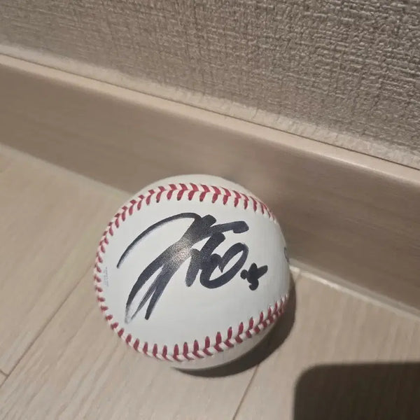 [BUNJANG] Kia Tigers Kim Do-young 2024 Korean Series Official Signed Baseball / 기아타이거즈 김도영 24년 한국시리즈 공인구 싸인볼
