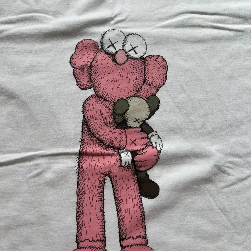 [BUNJANG] Uniqlo x KAWS Short Sleeve T-Shirt 3XL / 유니클로 카우스 반팔 3xl
