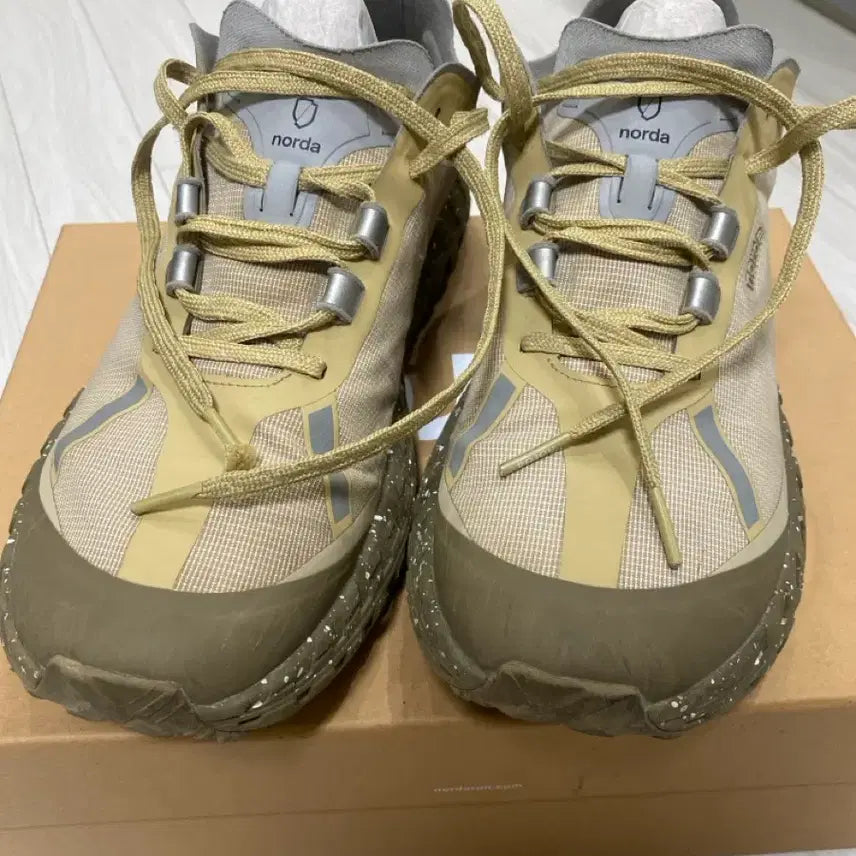 [BUNJANG] NODA 001 Regolith Hiking Shoes / 노다 001 레골리스 10.5(285)