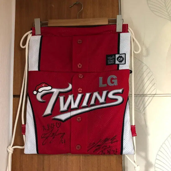 [BUNJANG] KBO LG Twins Summer Christmas Uniform Bag / Gym Sack / KBO LG트윈스 썸머크리스마스 유니폼가방/짐색/짐쌕