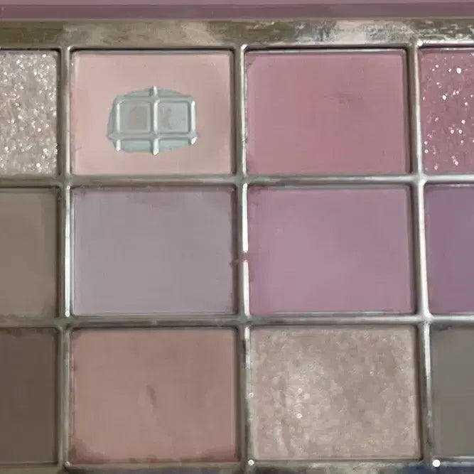 [BUNJANG] WAKEMAKE Soft Blurring Eye Palette Pure Lavender Blurring / (단종템) 웨이크메이크 소프트 블러링 아이 팔레트 퓨어 라벤더 블러링