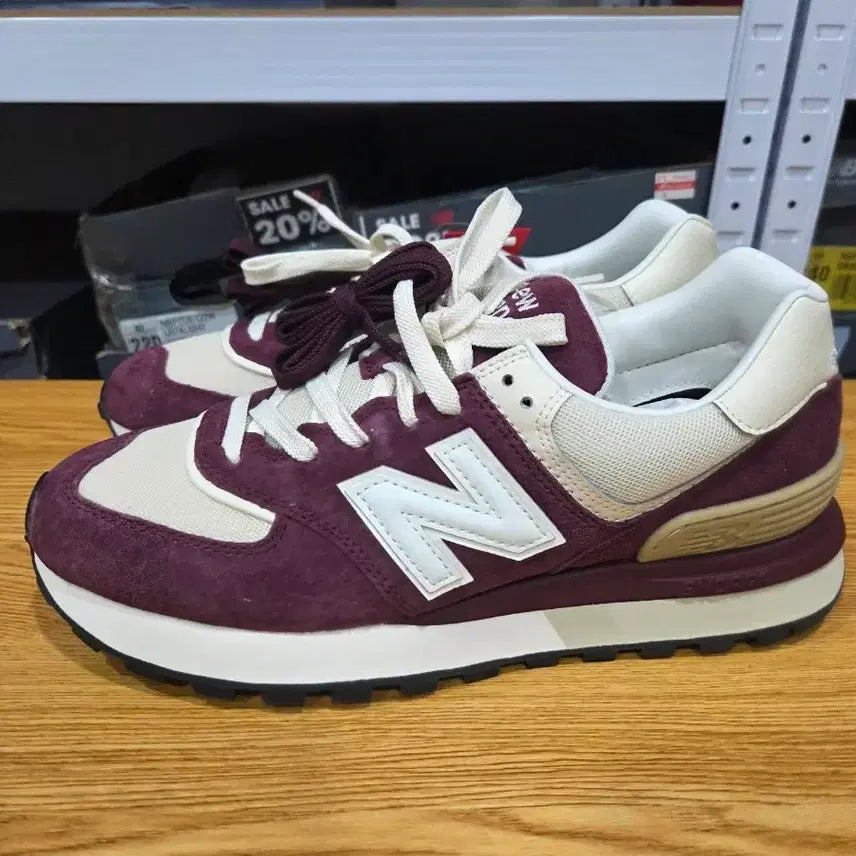 [BUNJANG] New Balance U574LGRB Burgundy Cream Size 270 / 뉴발란스 U574LGRB 270사이즈 새상품 오픈박스