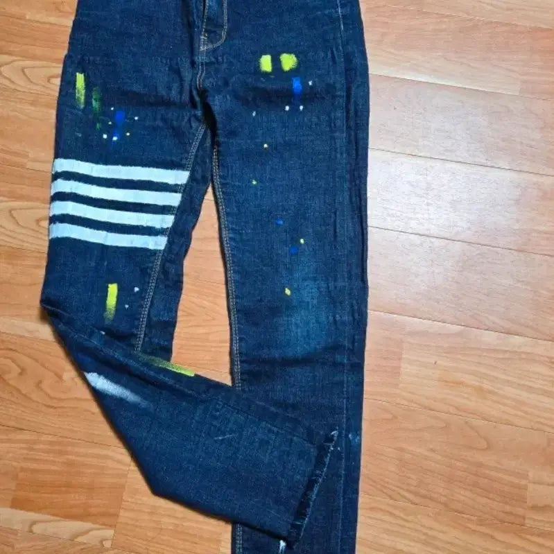 [BUNJANG] Painted Denim Jeans / 패인팅 바지