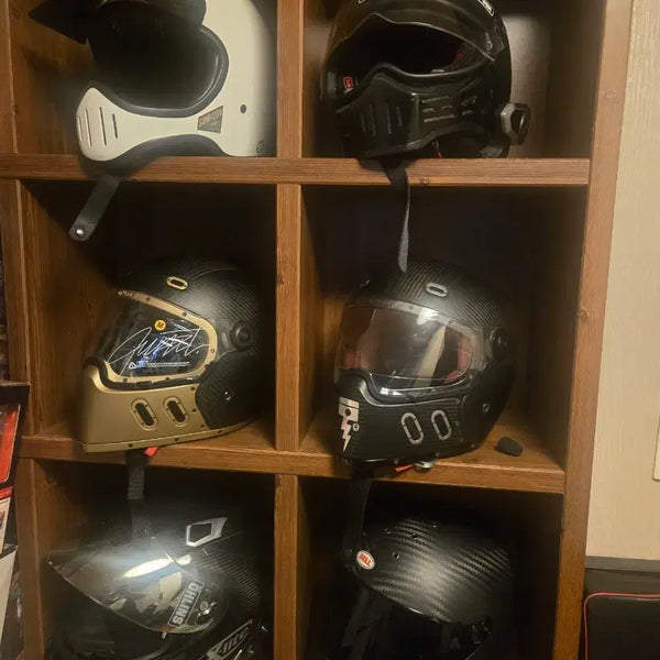 [BUNJANG] Quatt Matte Carbon Gold Edition Helmet (M Size) / 콰트 무광카본금장팝니다m사이즈