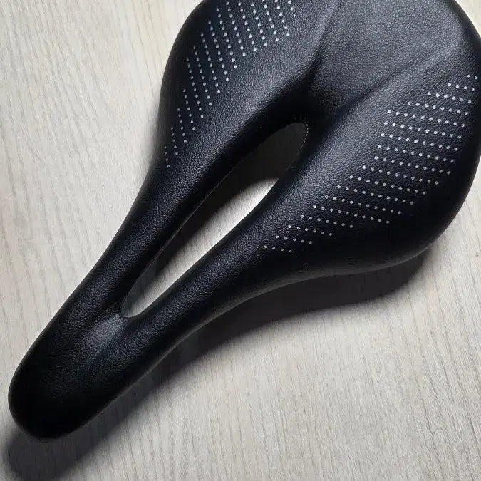 [BUNJANG] Ali Full Carbon Saddle / 알리 카본안장