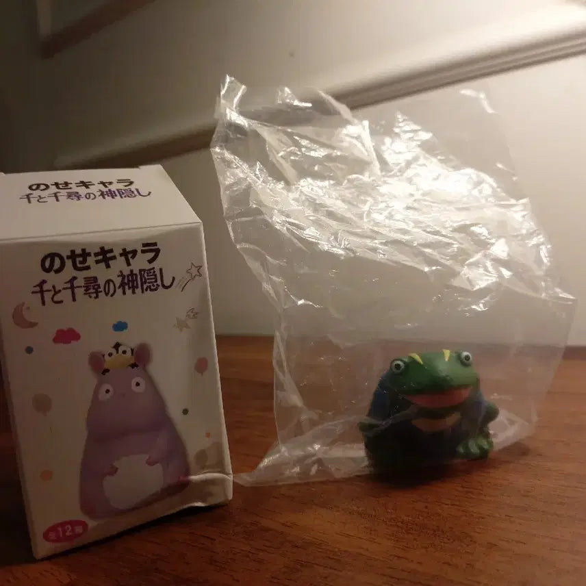 [BUNJANG] Studio Ghibli Spirited Away Frog Figure (Sealed) / (비닐미개봉)센과 치히로의 행방불명 개구리 피규어