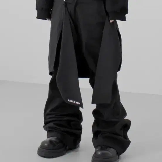 [BUNJANG] Roaringrad Zipper Flare Pants / 로어링라드 셔츠지퍼 플레어 팬츠 바지