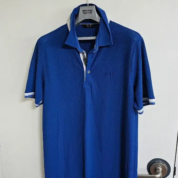 [BUNJANG] Daks Golf Embossed Fabric Short Sleeve Shirt / 닥스 골프 엠보싱 원단 반팔 (613