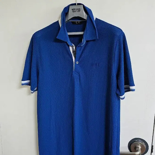 [BUNJANG] Daks Golf Embossed Fabric Short Sleeve Shirt / 닥스 골프 엠보싱 원단 반팔 (613