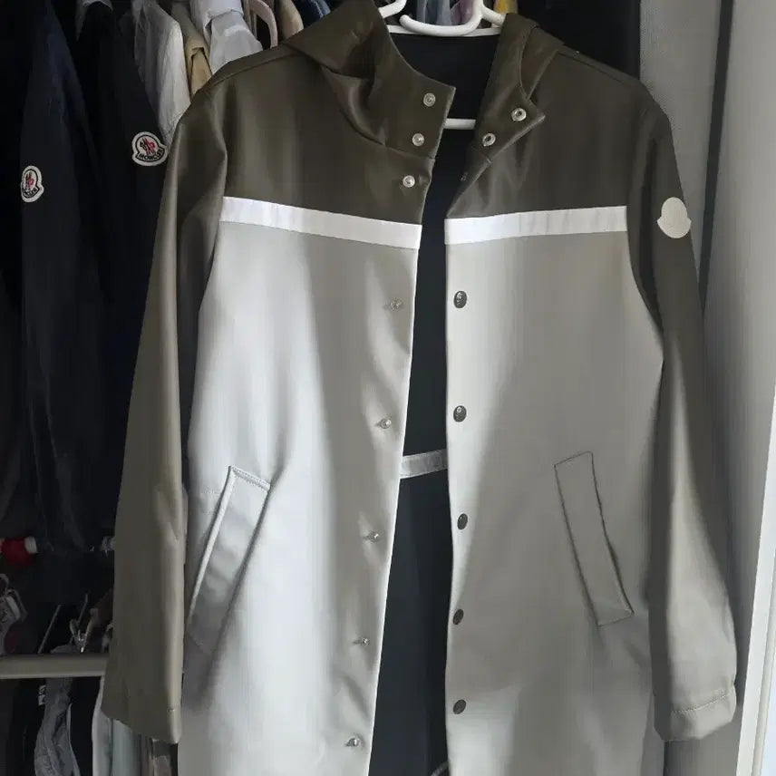 [BUNJANG] Moncler Rain Jacket / 몽클레어 레인  자켓