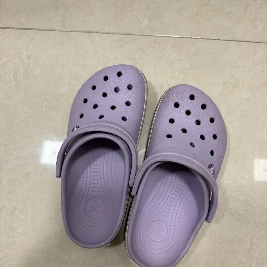 [BUNJANG] Crocs Lavender J4 Sandals / 크록스 라벤더색 j4
