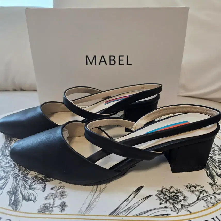 [BUNJANG] Women's Heels Black 240 (New) / 여성구두240(새상품)
