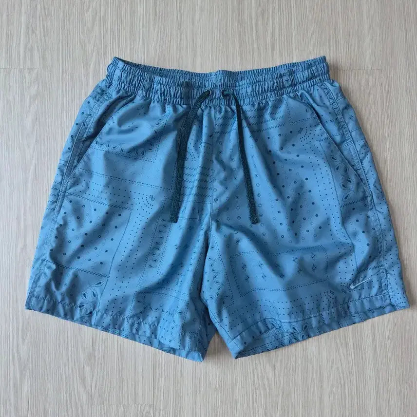 [BUNJANG] Nike Paisley Pattern Shorts Blue Size L / L 나이키 페이즐리 패턴 반바지 블루 32