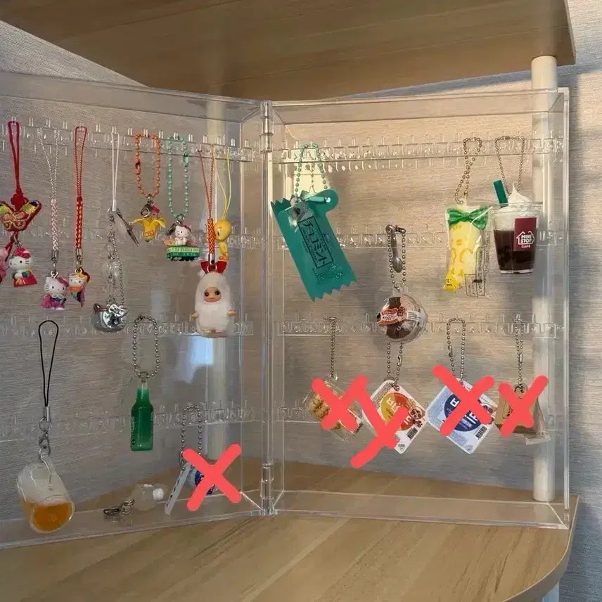 [BUNJANG] Hello Kitty Gacha Strap Keychain / 가챠 헬로키티 스트랩 비요뜨 도쿄바나나 참이슬 맥주 가챠 키링