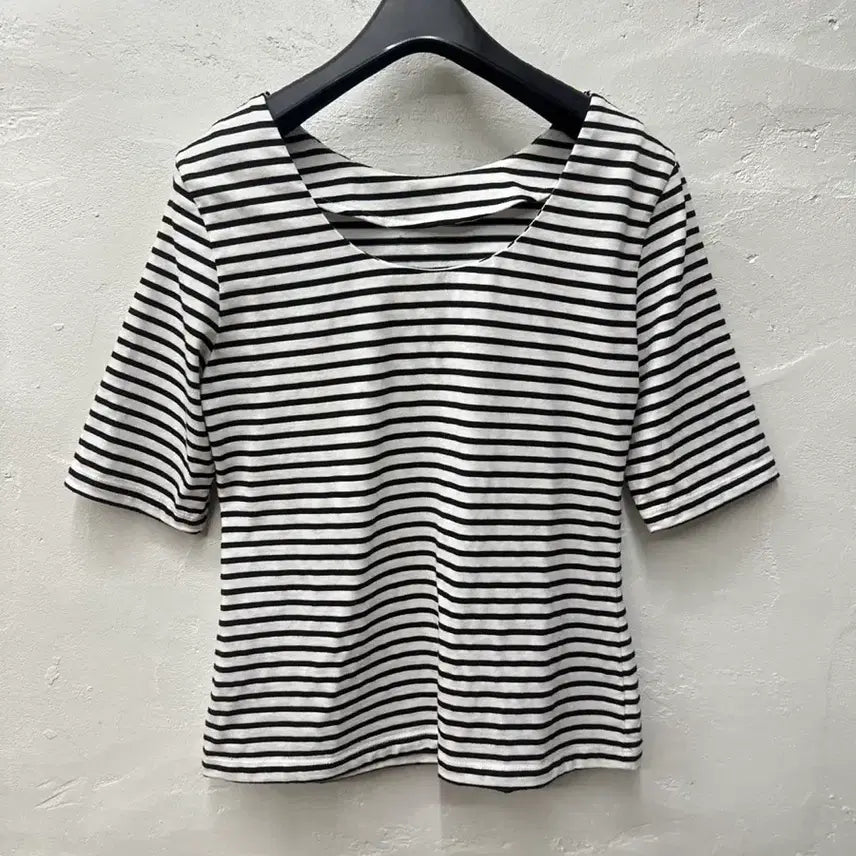[BUNJANG] Thom GreyHound Women's Black Stripe Short Sleeve T-Shirt - Size M / 톰그레이하운드 여 티셔츠 블랙스트라잎/반팔 M