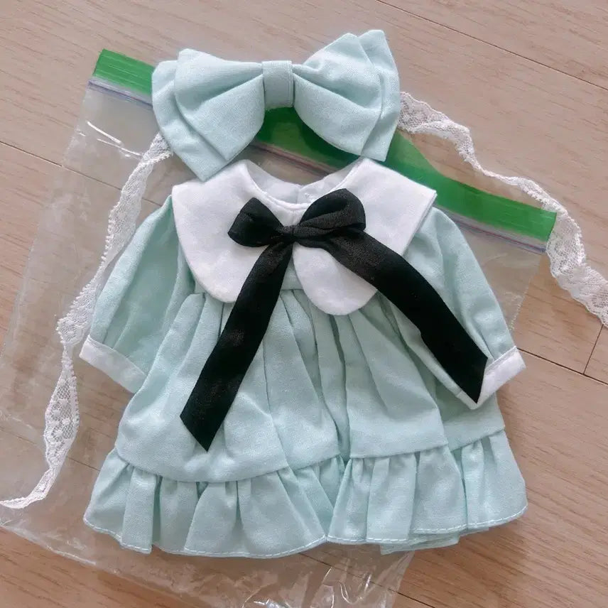 [BUNJANG] USD Doll Mint Dress and Headband Set / usd 인형옷 민트색 원피스 헤어밴드 세트