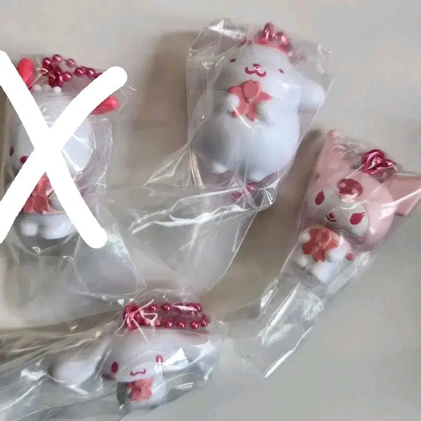 [BUNJANG] Sanrio Sakura Cherry Blossom Keychains - Kuromi, Pompompurin, Pochacco, Cinnamoroll, Hello Kitty / 산리오 사쿠라 벚꽃 키링 팔아요 쿠로미 폼폼푸린 포챠코 시나모롤 키티