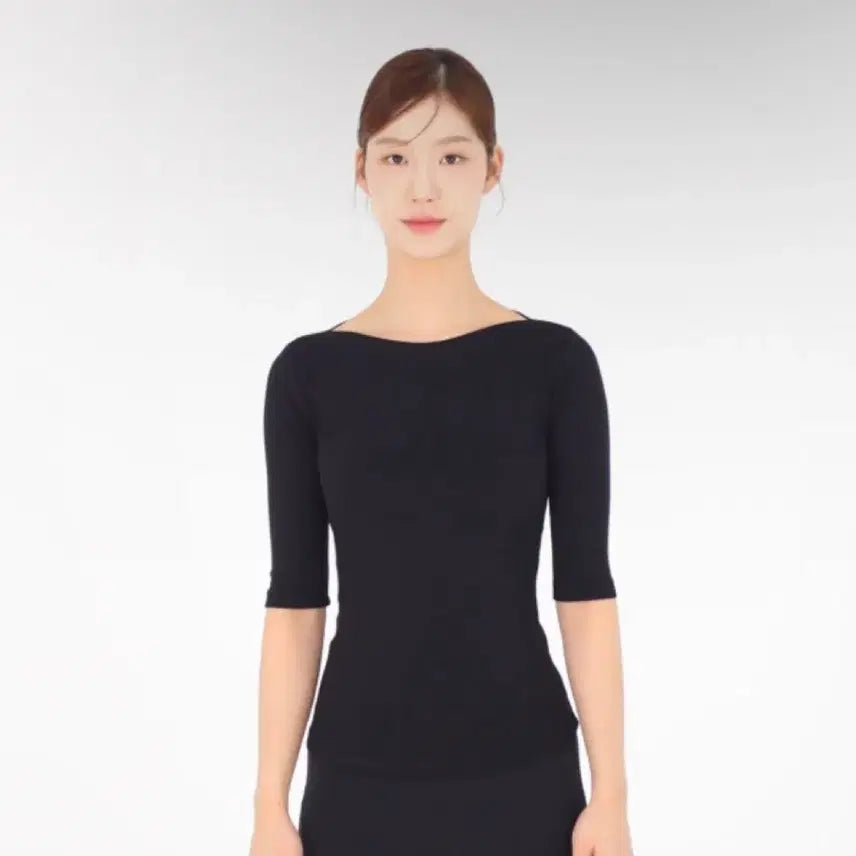 [BUNJANG] In The Move 5-Part Sleeve Lip Neck T-shirt Black / 인더무브 5부 입술넥 티셔츠 블랙 입시무용복발레모델