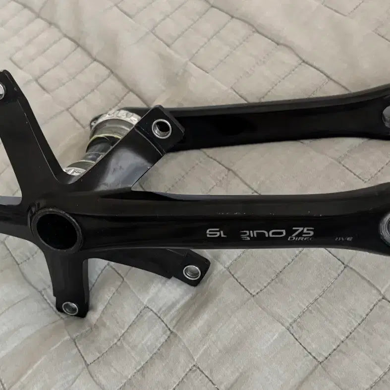 [BUNJANG] Sugino 75 DD Black Crankset / 스기노75dd 블랙 암비비셋 급처