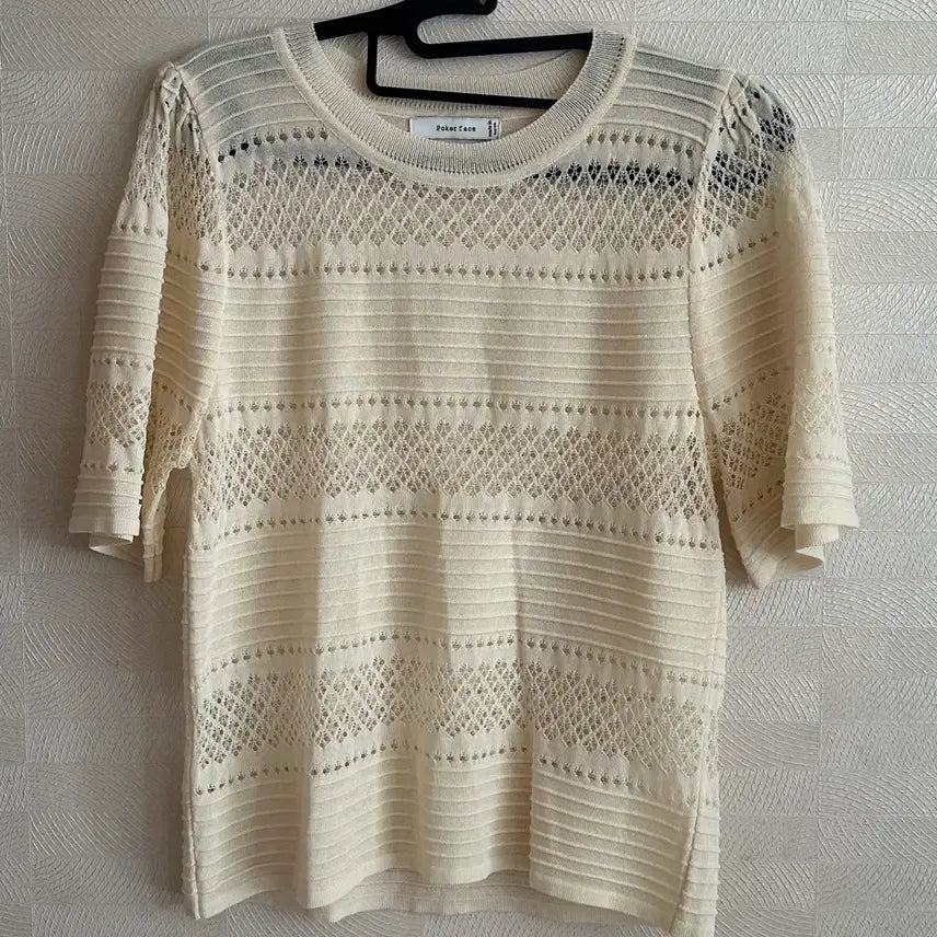 [BUNJANG] Punch Crochet Short Sleeve Knit / 펀칭 크로쉐 반팔 니트