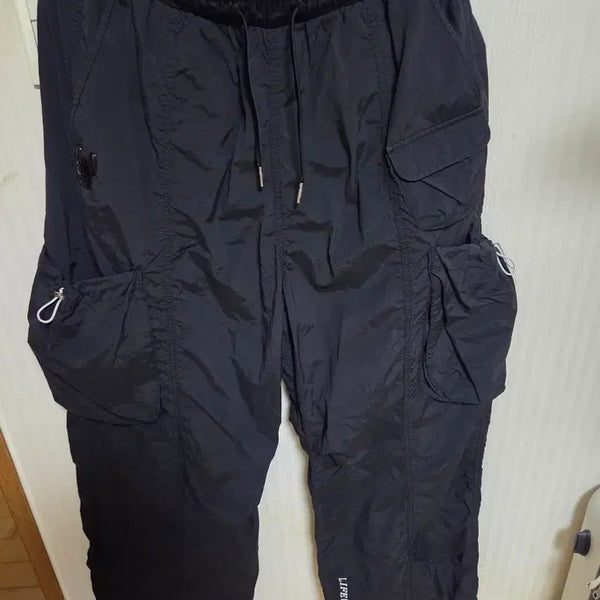 [BUNJANG] LIFESWORK Cargo Jogger Pants Black / LIFESWORK 카고 조거 팬츠 블랙