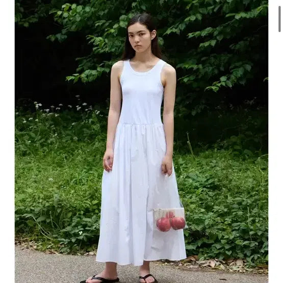 [BUNJANG] Reba White One-Piece Dress Free Size / 르바 화이트 원피스 프리