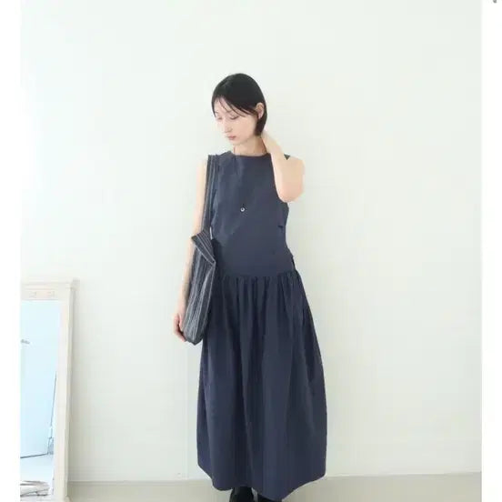 [BUNJANG] MUDIWOW Side Gathered Strap Sleeveless Dress / 뮤로우 SIDE GATHERED STRAP SLEEVELESS DRESS