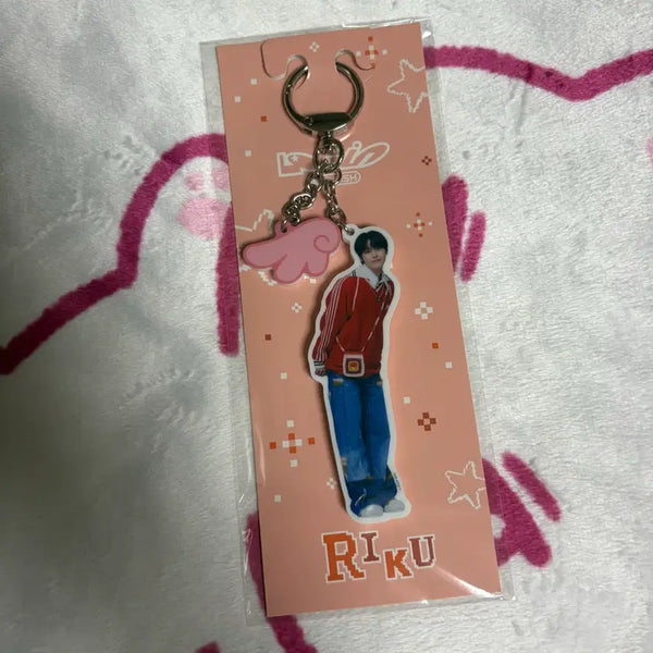 [BUNJANG] NCT WISH Riku Japan Tour Wings Keychain (Sealed) / 미개봉) 엔시티 위시 엔위시 리쿠 로그인 일본 투어 날개 키링 양도 판매
