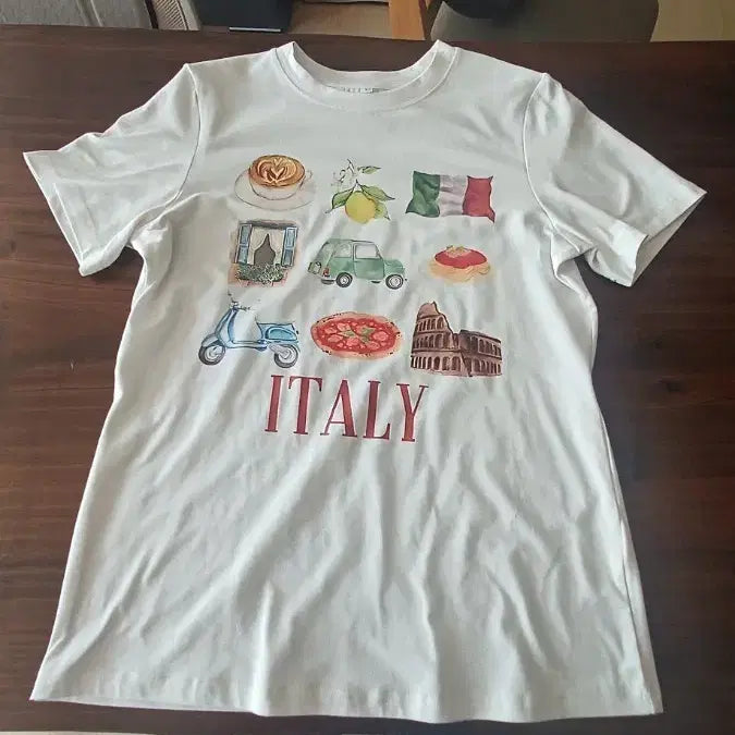 [BUNJANG] Graphic T-Shirt White Short Sleeve / 반팔 티셔츠